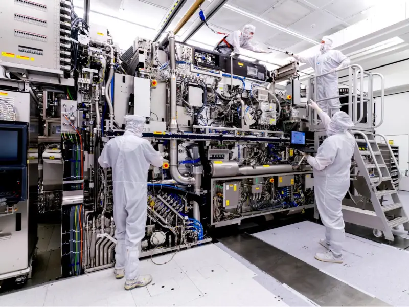 Souhrn říjnových novinek ze světa těžby kryptoměn