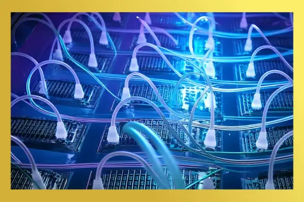 Vodou chlazené minery: Co je „hydro“ miner, jak funguje a jaké má výhody i nevýhody